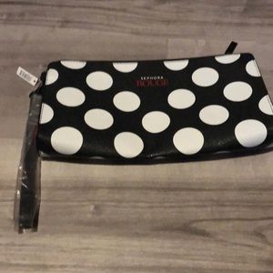 Sephora VIB rouge clutch